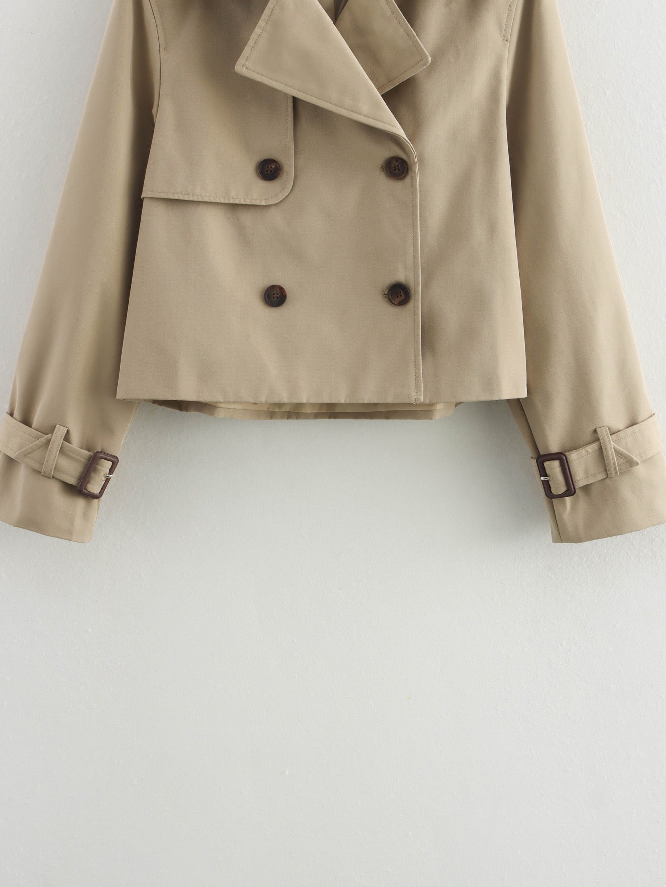 Maison Élise Cropped Trenchcoat